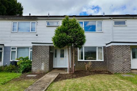 3 bedroom terraced house for sale, Moorland Road, Witney OX28