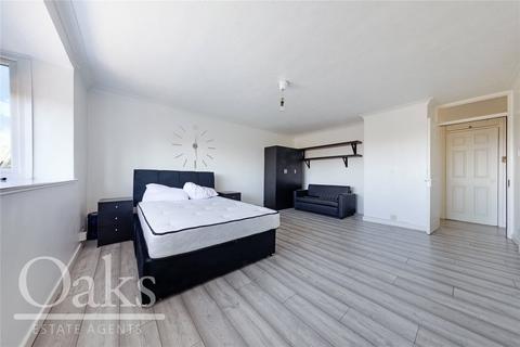 2 bedroom apartment to rent, South Norwood Hill, South Norwood