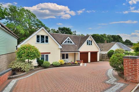 4 bedroom detached house for sale, Broadstone