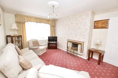 2 bedroom bungalow for sale, Coleridge Crescent, Wrenthorpe, Wakefield, West Yorkshire