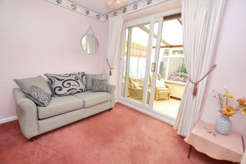 3 Coleridge Crescent, Wrenthorpe, Wakefield, WF2 0LZ