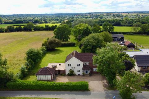 5 bedroom detached house for sale, Milestone Lane, Wicklewood