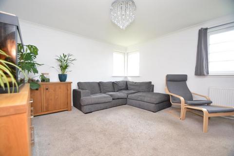3 bedroom ground floor flat for sale, Whiteside Court, Bathgate, EH48