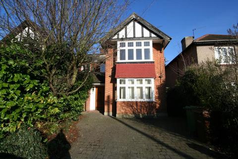 4 bedroom detached house to rent, Southfield Park