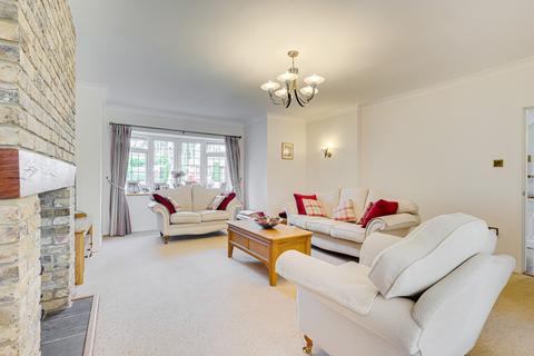 5 bedroom detached house for sale, Ruffles Close, Rayleigh, SS6