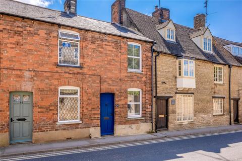 2 bedroom terraced house for sale, West Street, Oxfordshire OX7