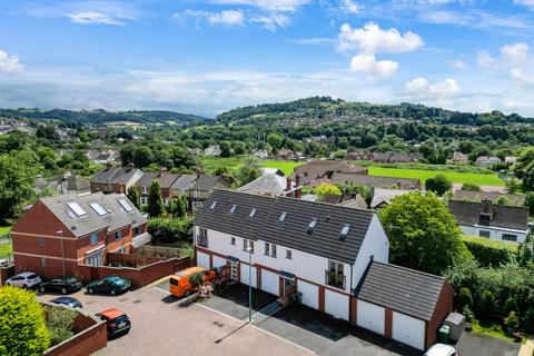 3 bedroom end of terrace house for sale, Graces Field, Stroud, Gloucestershire, GL5