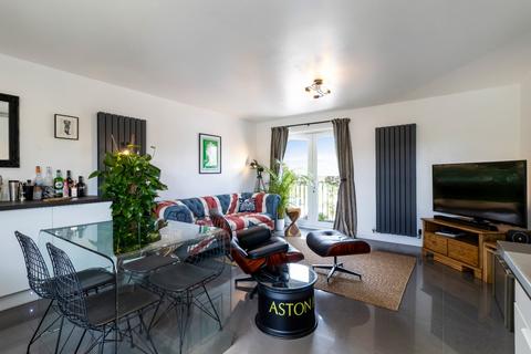 5 Graces Field, Stroud, GL5 4EN
