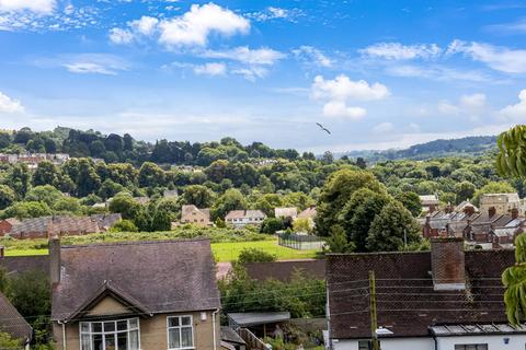 5 Graces Field, Stroud, GL5 4EN