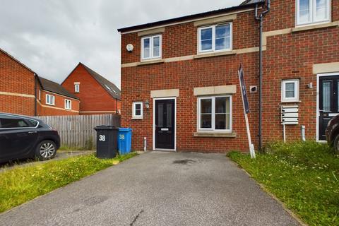 4 bedroom semi-detached house to rent, Robinson Avenue, Darnall, Sheffield, S9