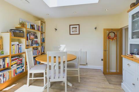 5 Callington Road, Harrowbarrow, Callington, PL17 8AZ