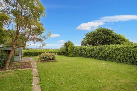 4 bedroom bungalow for sale, Glastonbury Road, Meare