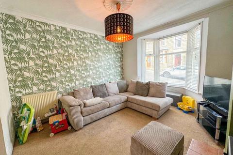 3 bedroom terraced house for sale, Hindle Street, Stacksteads, Bacup