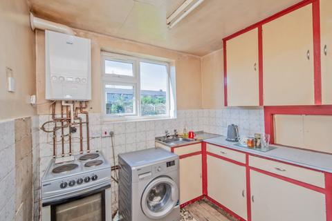 3 bedroom semi-detached house for sale, Norwood Crescent, Birkenshaw, Bradford, West Yorkshire, BD11