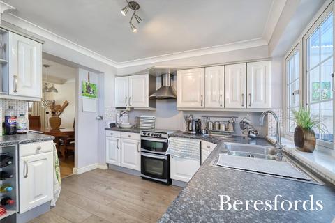 54 Grange Road, Romford, RM3 7DX
