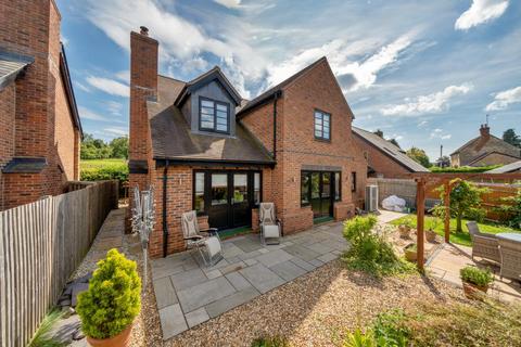 4 bedroom detached house for sale, Gorsley,  Herefordshire,  HR9