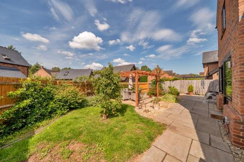 4 bedroom detached house for sale, Gorsley,  Herefordshire,  HR9