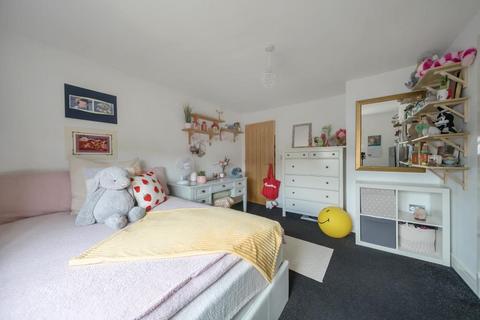 4 bedroom detached house for sale, Gorsley,  Herefordshire,  HR9