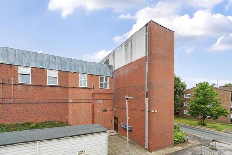 1 bedroom flat for sale, Bracknell,  Berkshire,  RG12