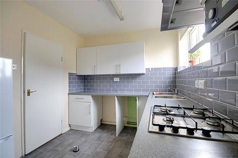 2 bedroom flat to rent, Hoe Lane, Enfield, EN3