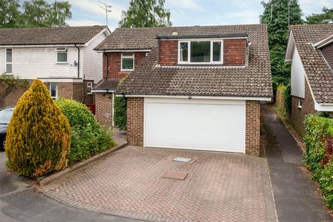 4 bedroom detached house for sale, Spinis, Berkshire RG12