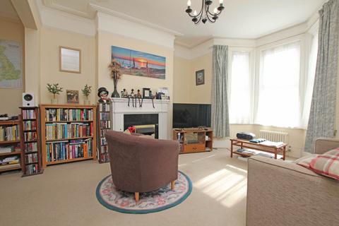 2 bedroom terraced house for sale, Calverley Road, Eastbourne, BN21 4SR
