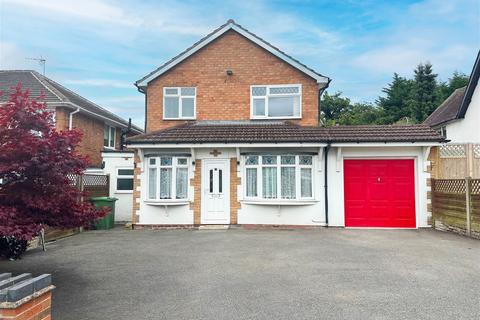 3 bedroom detached house for sale, New Road, Hollywood, B47 5ND