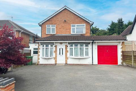 3 bedroom detached house for sale, New Road, Hollywood, B47 5ND