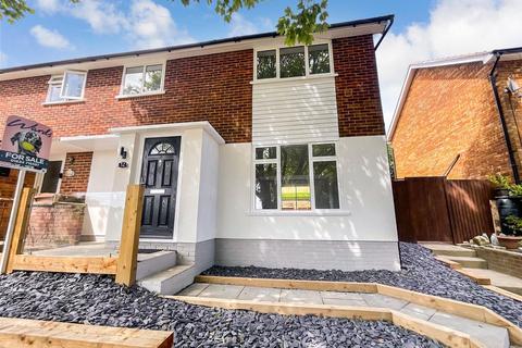 4 bedroom end of terrace house for sale, Poplar Road, Rochester, Kent