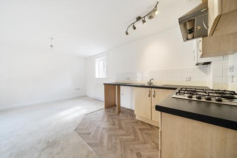 2 bedroom flat for sale, Tanners Court