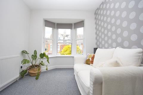 1 bedroom apartment to rent, Bournemouth Gardens, Folkestone, CT19