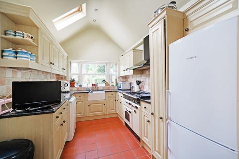 201 Station Road, Knowle, Solihull, B93 0PU