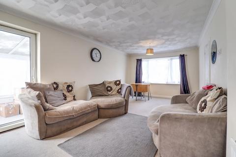 3 bedroom detached house for sale, Glen Road, Woolston