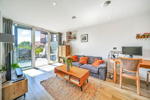 2 bedroom flat for sale, Tooting High Street, Tooting