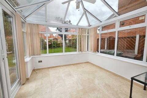 4 bedroom detached house for sale, Riverdale Avenue, Stanley, Wakefield, West Yorkshire