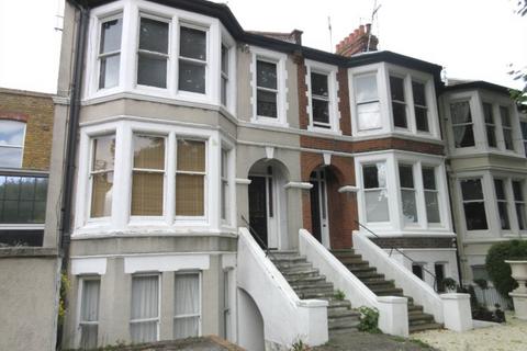 1 bedroom flat for sale, Cambridge Road, Southend On Sea