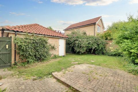 3 bedroom detached house for sale, Holkham Mead, Cambridge CB25