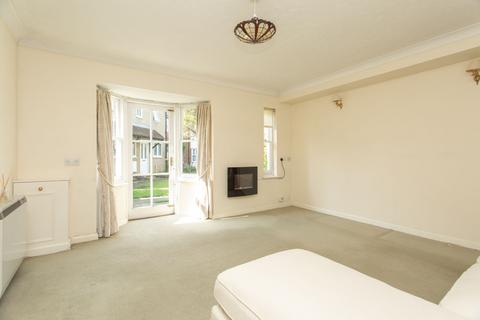 1 bedroom flat for sale, St. Radigunds Street, Canterbury, CT1