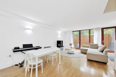 3 bedroom duplex to rent, Naylor Building East, 15 Adler Street, London, E1