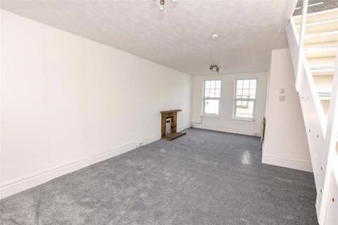 3 bedroom flat to rent, Bude, Cornwall