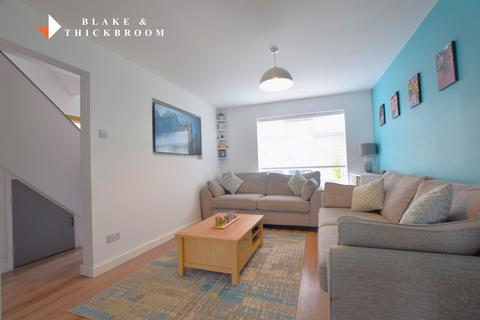 8 Becontree Close, Clacton-on-sea, CO15 4UR