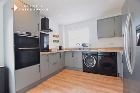 8 Becontree Close, Clacton-on-sea, CO15 4UR