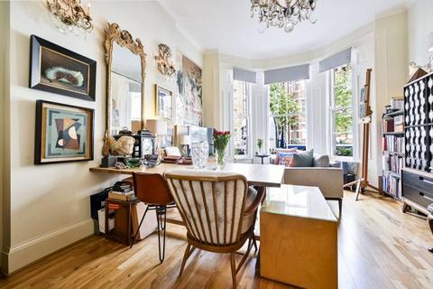 Studio for sale, Flat 2, 75 Warwick Road, London, SW5 9HB