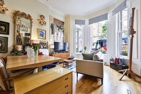 Studio for sale, Flat 2, 75 Warwick Road, London, SW5 9HB