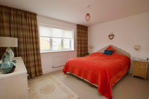 41 Knight Road, Wells, BA5 1FT
