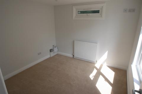 1 bedroom park home for sale, London Road, West Kingsdown, Kent