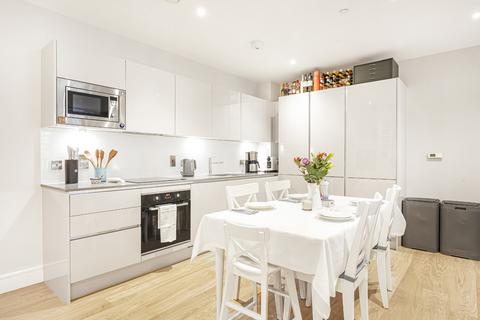 2 bedroom apartment for sale, at Keel Apartments, Greyhound Parade, London SW17