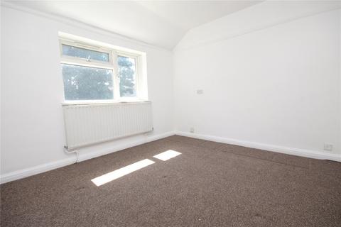 3 bedroom end of terrace house to rent, Ballards Road,, Dagenham, RM10