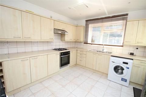 3 bedroom end of terrace house to rent, Ballards Road,, Dagenham, RM10