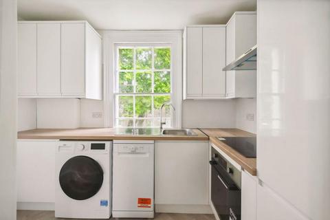 2 bedroom flat to rent, 12c Falmouth Road, Southwark, London, SE1.